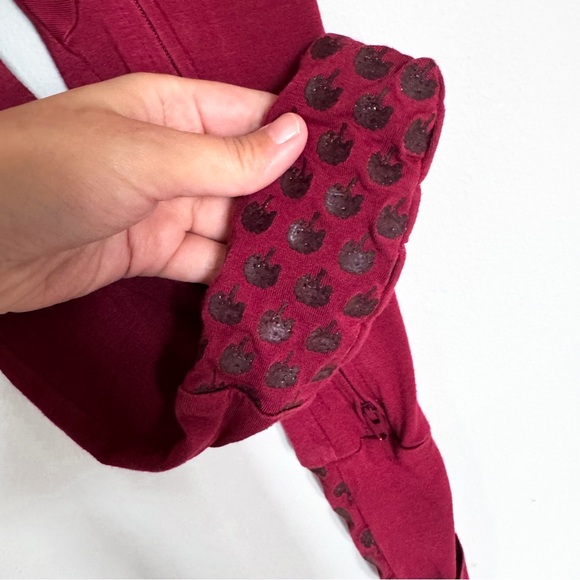 Kate Quinn • Sleeper - Picture 3 of 6